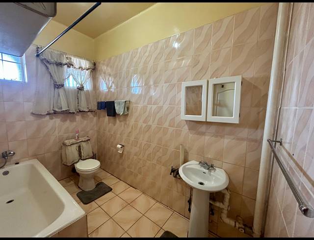 4 BEDROOM APARTMENT FOR SALE IN ARCADIA